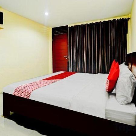 OYO 90331 Hotel Toba Shanda Parapat Exterior foto