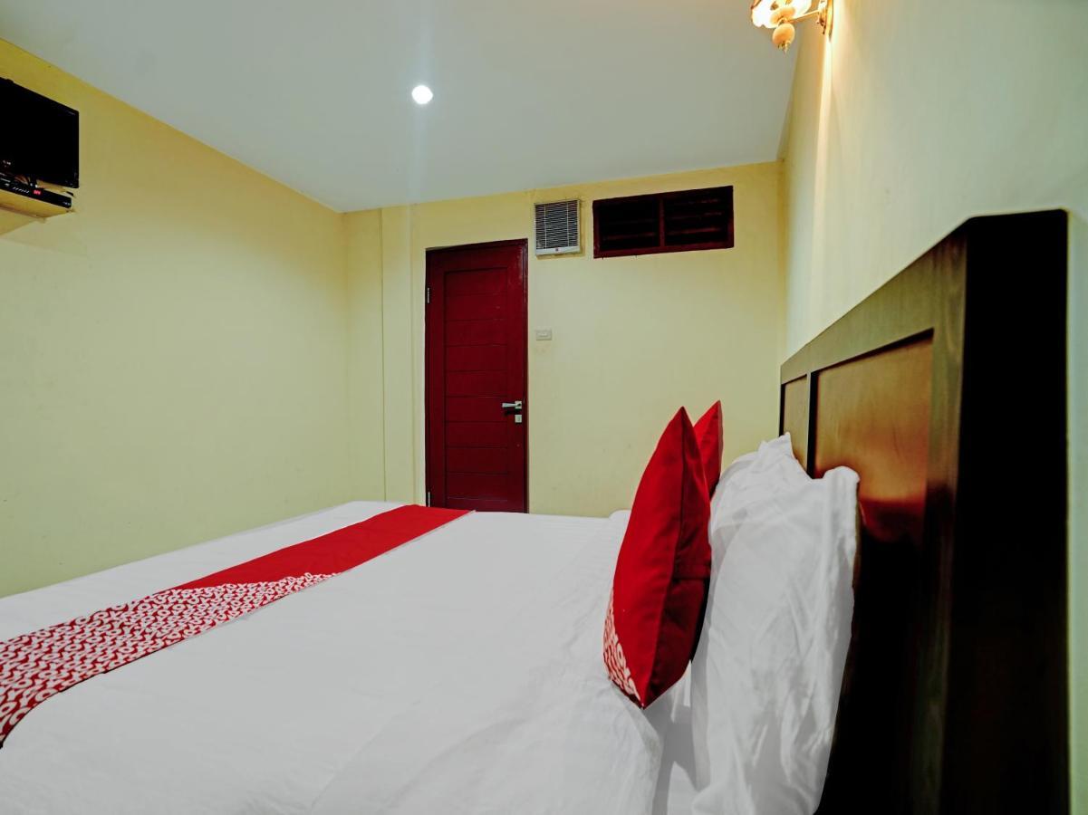 OYO 90331 Hotel Toba Shanda Parapat Exterior foto
