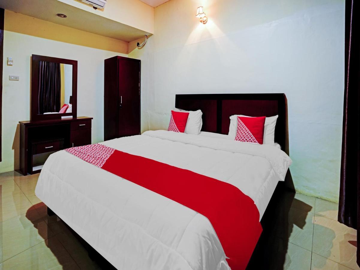 OYO 90331 Hotel Toba Shanda Parapat Exterior foto